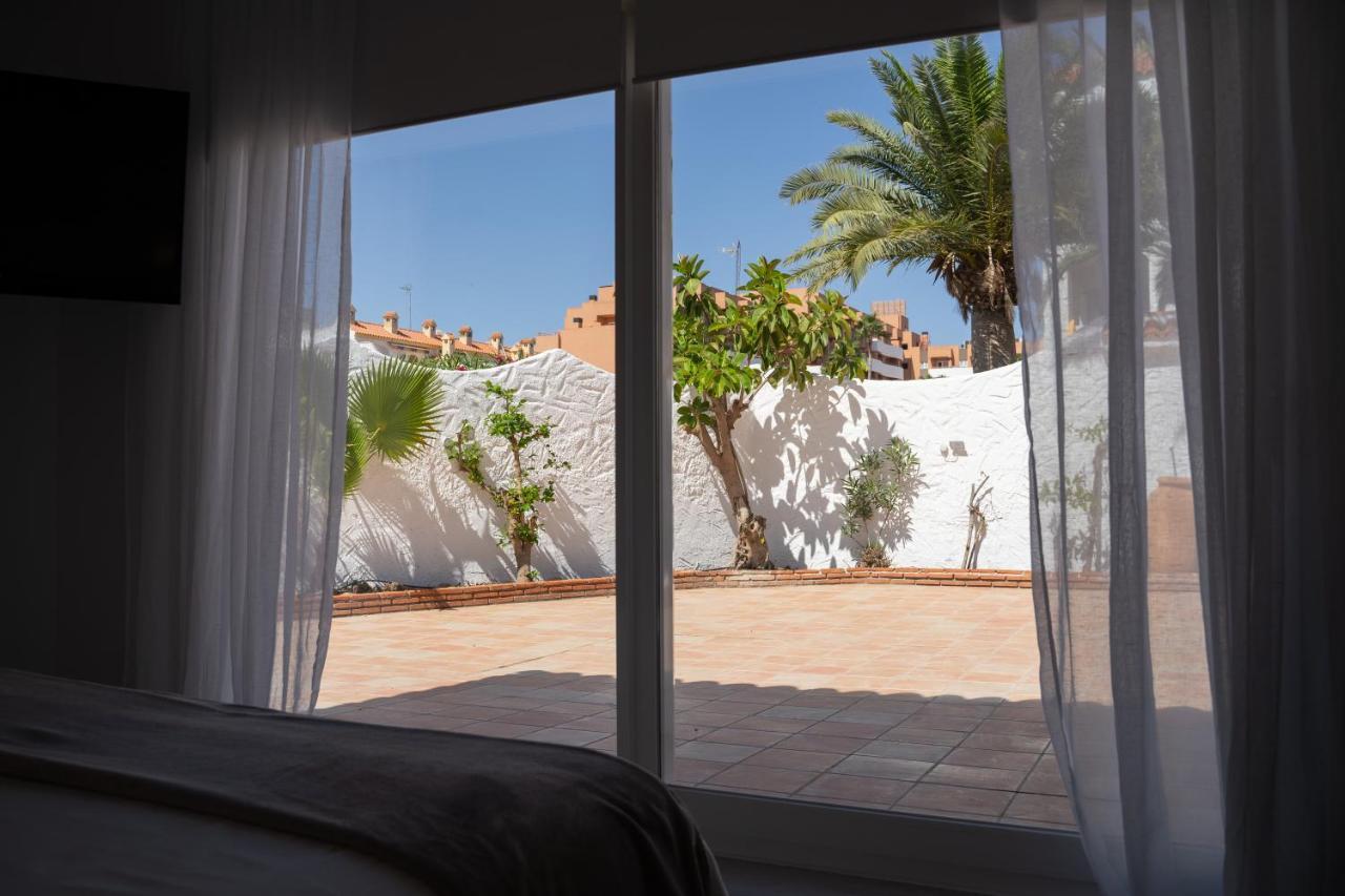 Villa Ohana Roquetas de Mar Extérieur photo